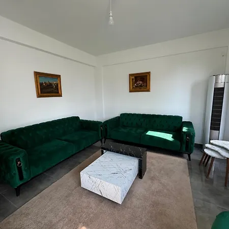 Guenluek Kiralik Villa